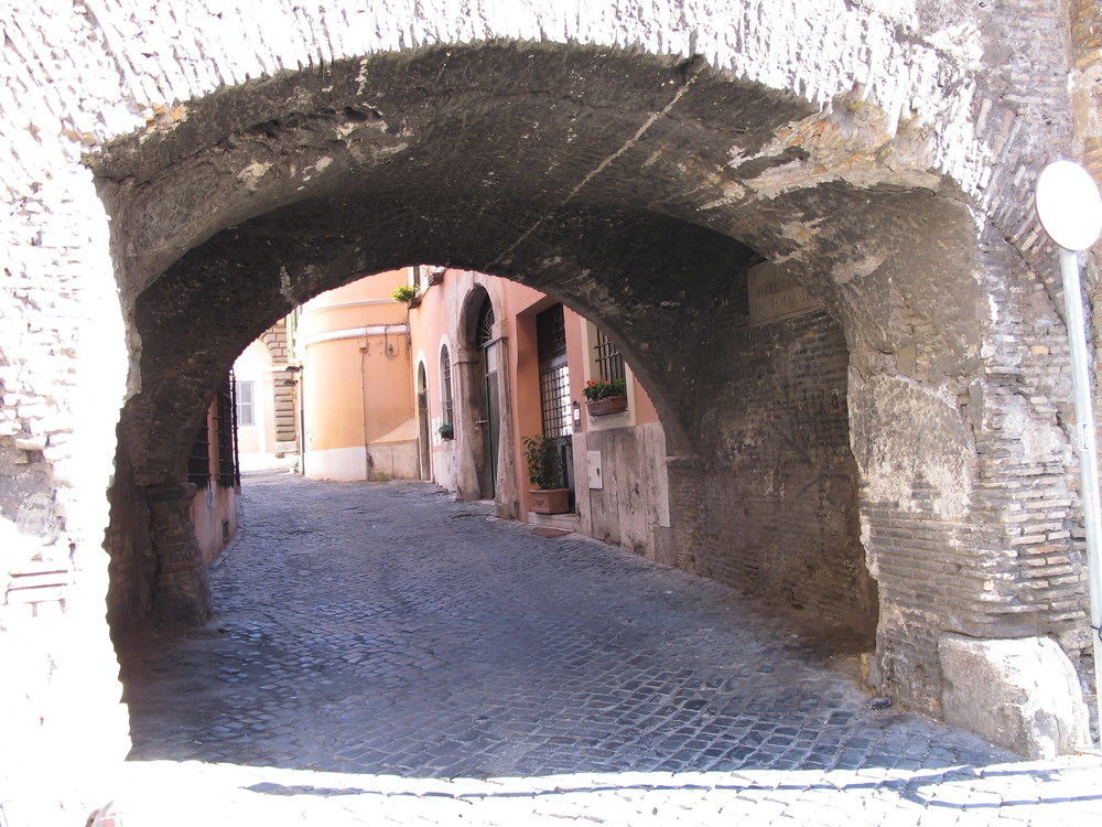 B&B Arco Del Lauro Rome Bagian luar foto